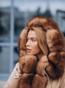 Выбор норковой шубы: качество меха, подкладка, фасон